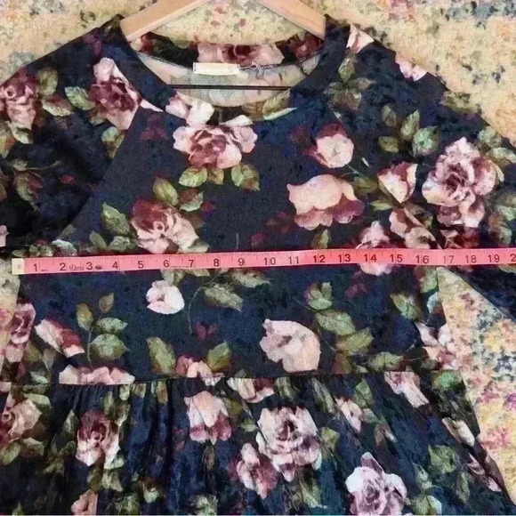 Oddy Women’s Velvet Floral Babydoll Oversized Fit Style Long Sleeve Size Small - Picture 8 of 9